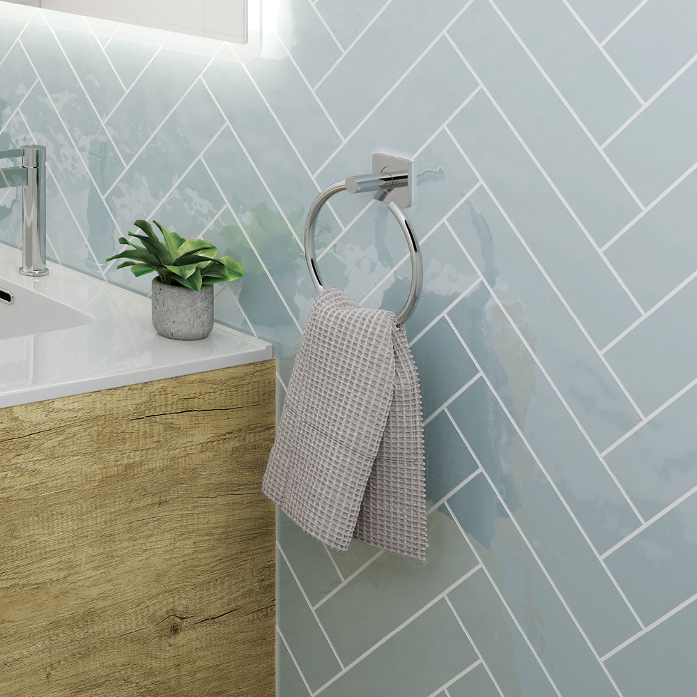 Sansa Hand Towel Ring, Chrome