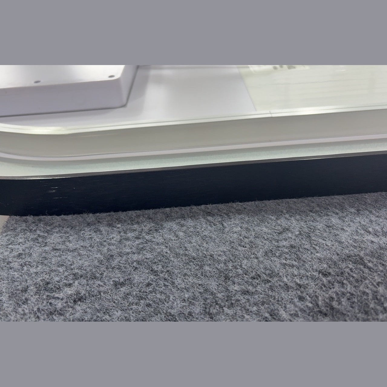 Black Oval LED Bathroom Mirror – Frosted Edge, Defogger, Dimmable (3 Sizes)