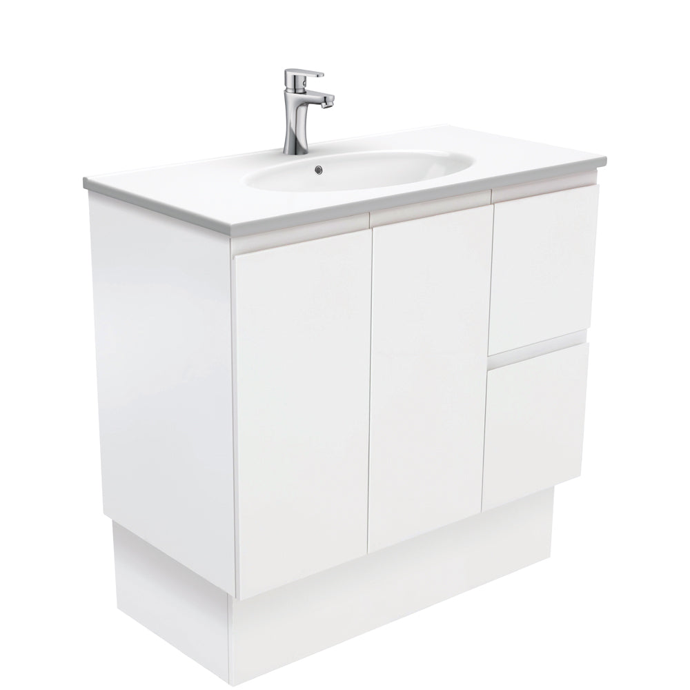 Rotondo Fingerpull Satin White 900 Vanity On Kickboard