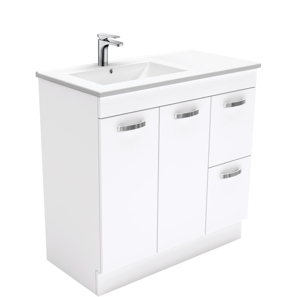 Dolce Unicab™ 900 Offset Vanity on Kickboard, Left Basin