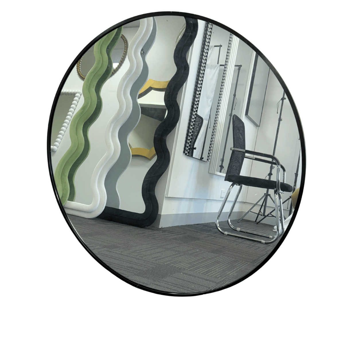 Black Framed Round Wall Mirror – Classic Decorative Design