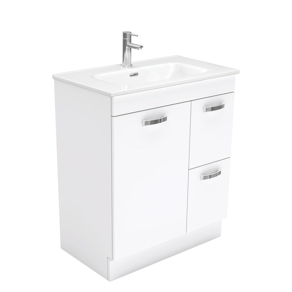 Joli Unicab 750 Vanity On Kickboard