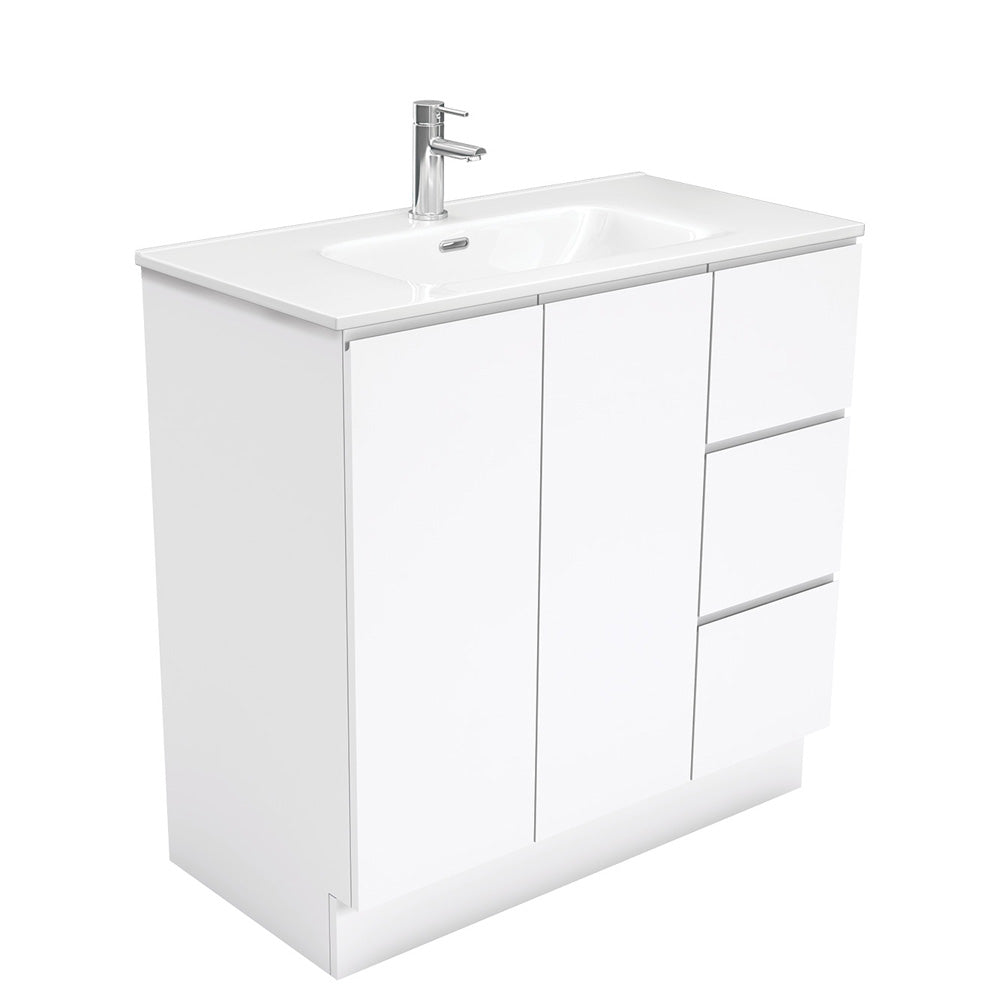 Joli Fingerpull Gloss White 900 Vanity On Kickboard