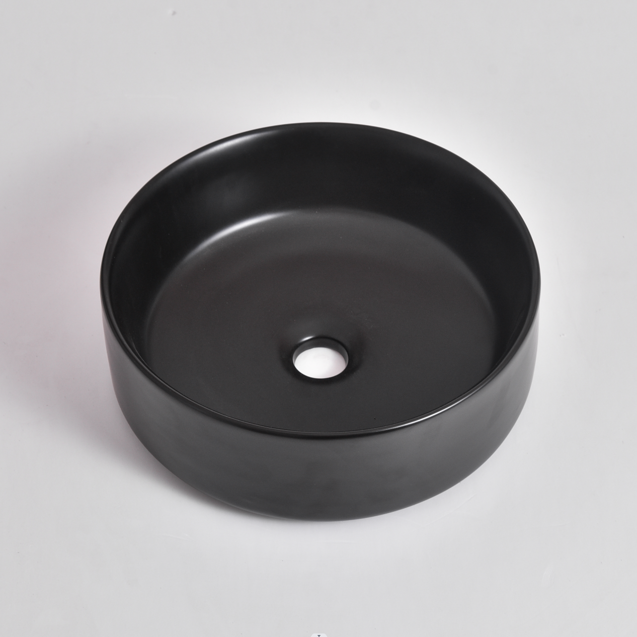 Luna-36-MB at Blue Bathware