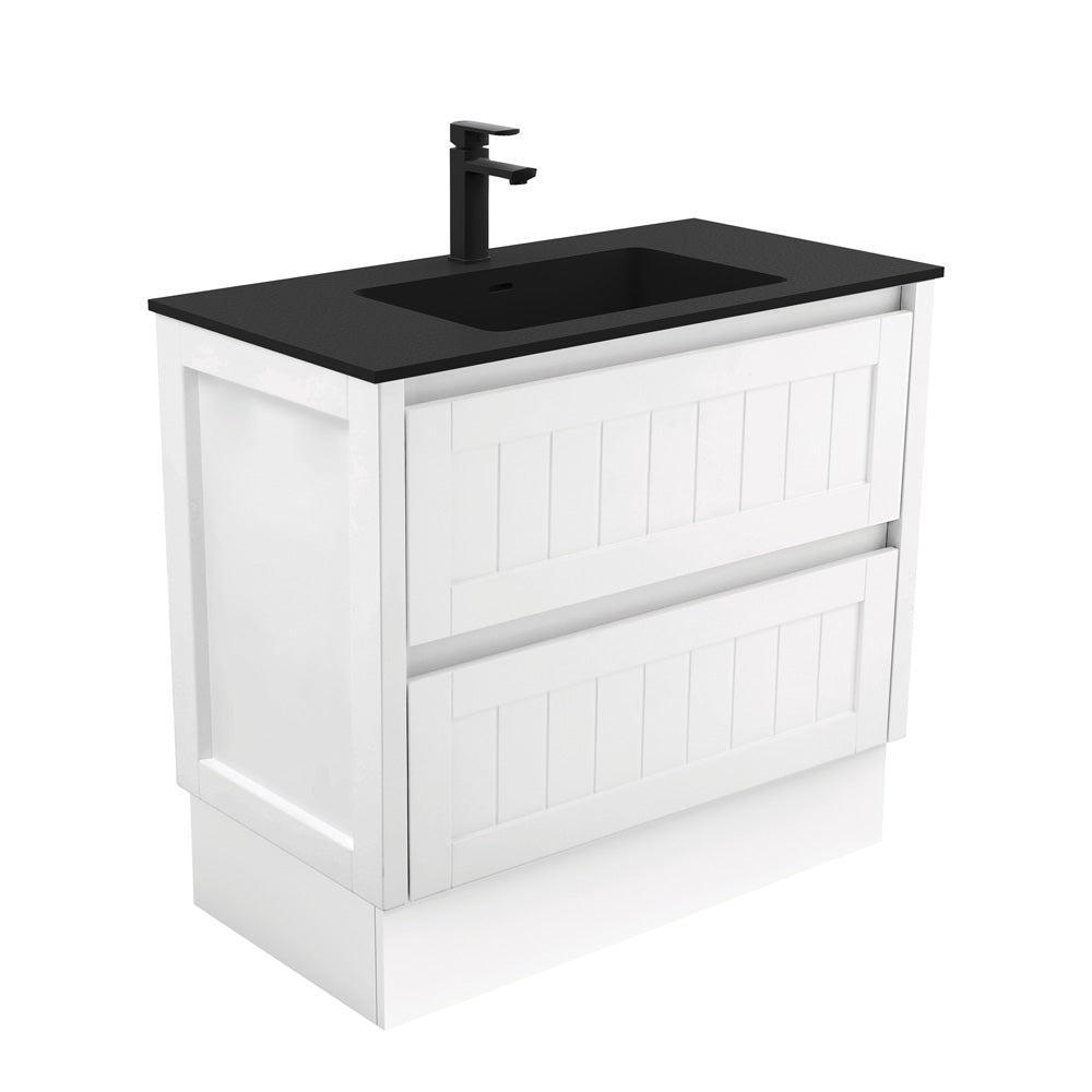 Montana Hampton 900 Vanity On Kickboard