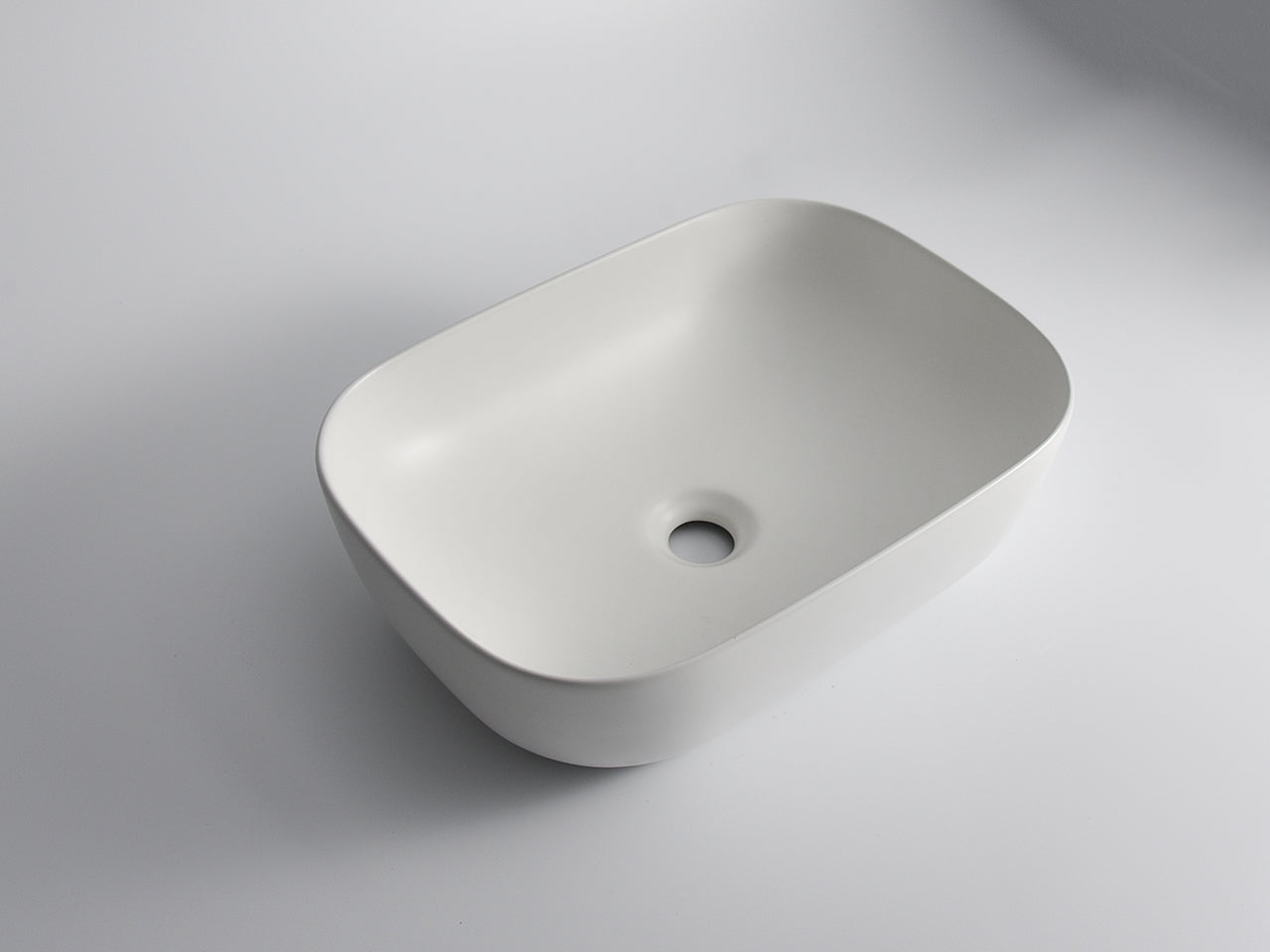 Oval-46-MW at Blue Bathware