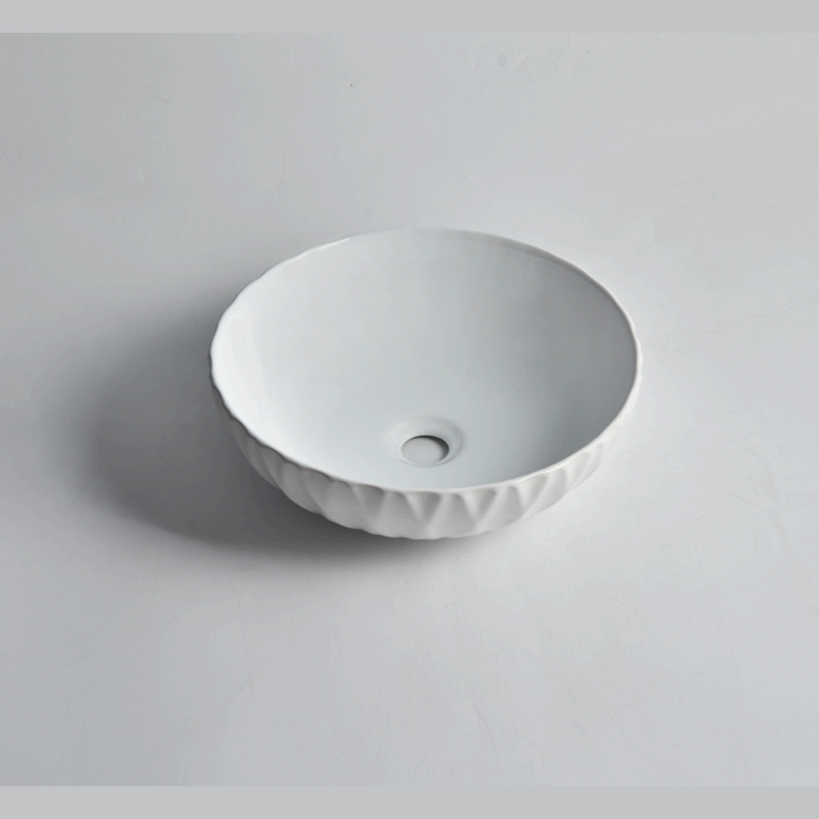 Rubby-40-Matte White at Blue Bathware