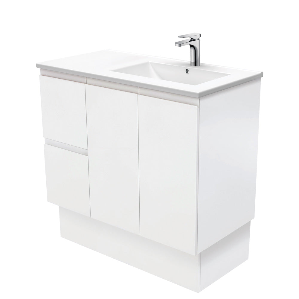 Dolce Fingerpull Satin White 900 Offset Vanity on Kickboard, Right Basin