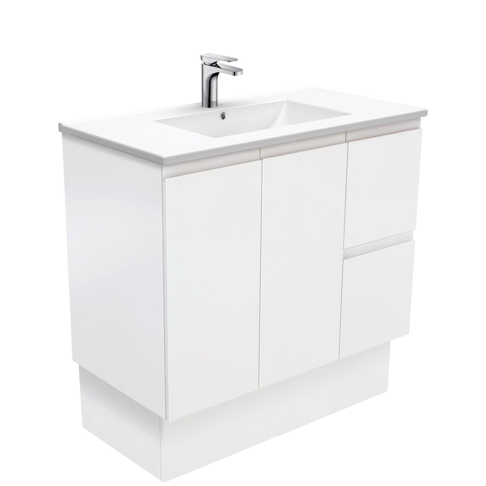 Dolce Fingerpull Satin White 900 Vanity On Kickboard
